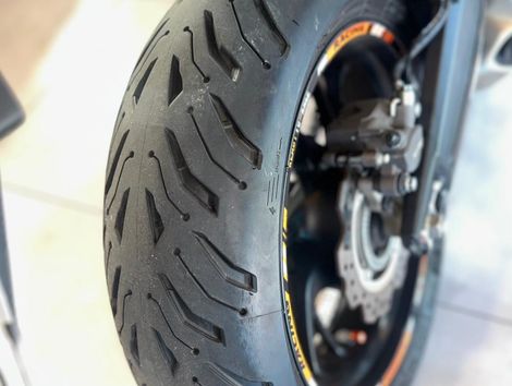 HONDA CBR 650F