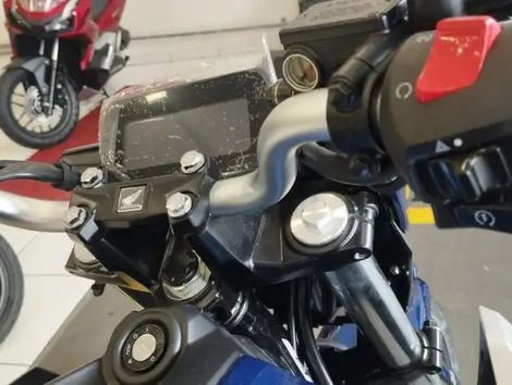 Honda CB300F Twister