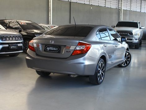 Honda Civic Sedan LXR 2.0 Flexone 16V Aut. 4p