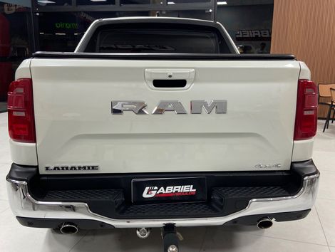 RAM RAMPAGE LAR. HURR. 4 2.0 TB CD 4X4  Aut.