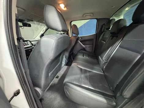 Ford Ranger Limited 3.2 4x4 CD Diesel Aut.