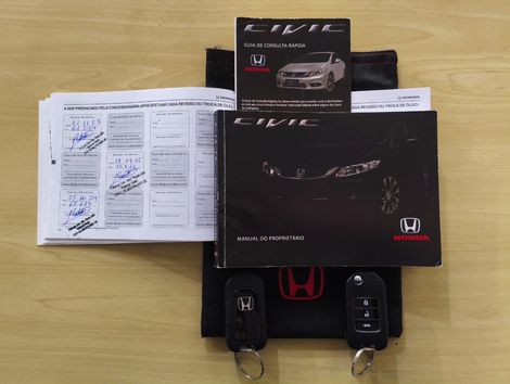 Honda Civic Sedan LXR 2.0 Flexone 16V Aut. 4p