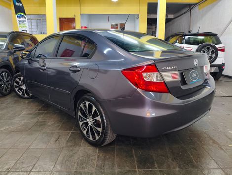 Honda Civic Sedan LXR 2.0 Flexone 16V Aut. 4p