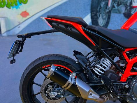 KTM DUKE 390