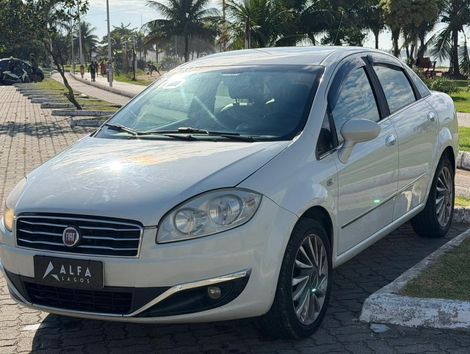 Fiat LINEA ESSENCE 1.8 Flex 16V 4p