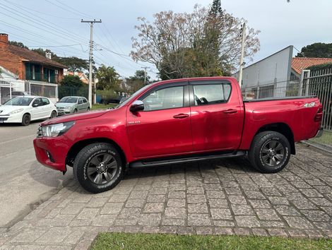 Toyota Hilux CD SRV 4x4 2.8 TDI Diesel Aut.