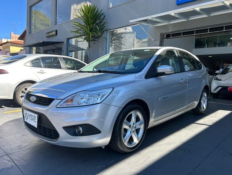 Ford Focus 1.6 S/SE/SE Plus Flex 8V/16V  5p