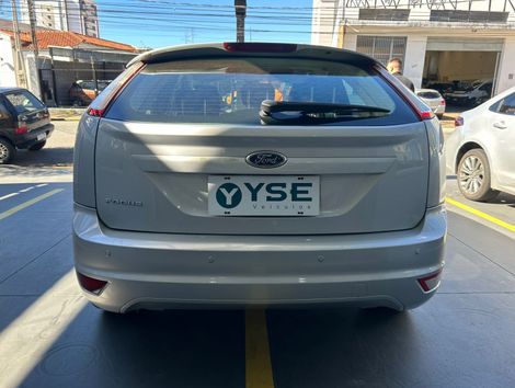 Ford Focus 1.6 S/SE/SE Plus Flex 8V/16V  5p