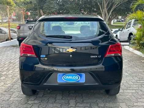 Chevrolet ONIX HATCH LT 1.0 8V FlexPower 5p Mec.