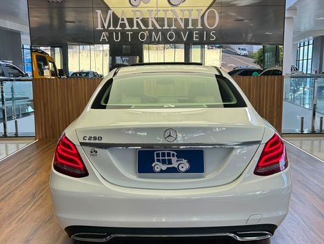 Mercedes C-250 Sport 2.0 16V 211cv Aut.