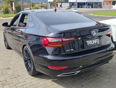 VolksWagen JETTA R-Line 250 TSI 1.4 Flex 16V Aut.