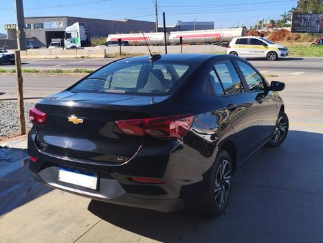 Chevrolet ONIX SEDAN Plus LT 1.0 12V Flex 4p Mec.