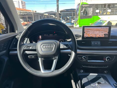 Audi Q5 Ambiente 2.0 TFSI Quattro S tronic