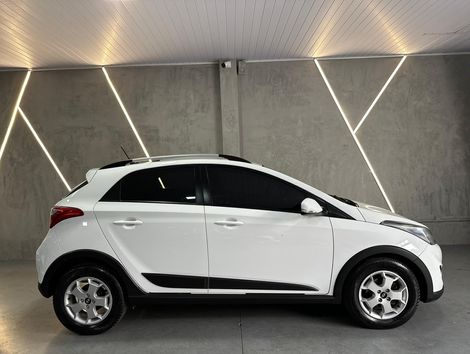 Hyundai HB20X Style 1.6 Flex 16v Mec.