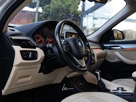 BMW X1 SDRIVE 20i 2.0/2.0 TB Acti.Flex Aut.