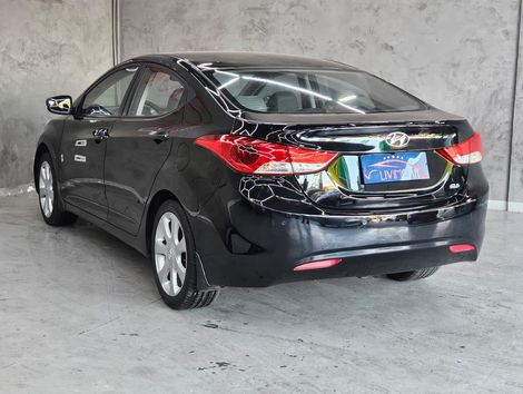 Hyundai Elantra GLS 1.8 16V Aut.