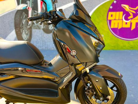 YAMAHA XMAX 250 ABS