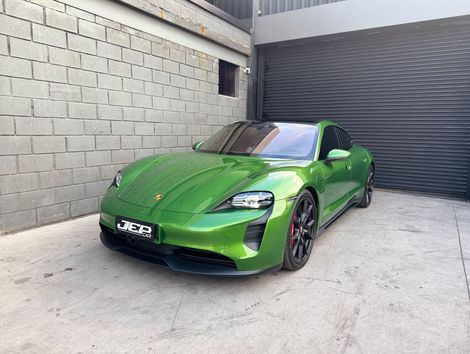 Porsche Taycan GTS (Elétrico) 