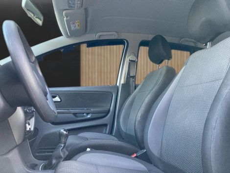 VolksWagen Fox Connect 1.6 Flex 8V 5p