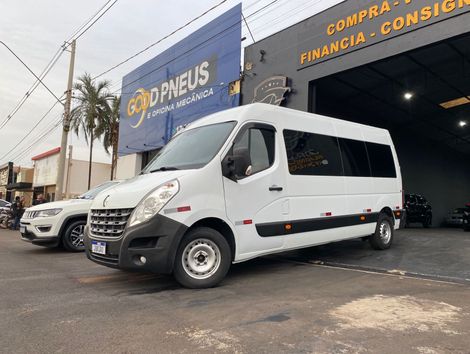 Renault Master 2.3 dCi Executive Longo 16L Dies