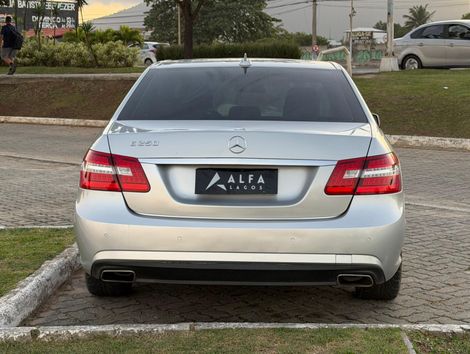 Mercedes E-250 CGI Avantgarde 1.8 16V 204cv Aut.