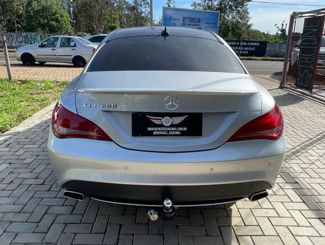 Mercedes C-200 CGI Sport 1.8 TB 16V 184cv Aut.
