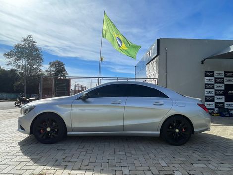 Mercedes C-200 CGI Sport 1.8 TB 16V 184cv Aut.