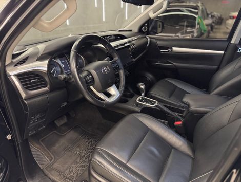 Toyota Hilux CD SRX 4x4 2.8 TDI 16V Diesel Aut.