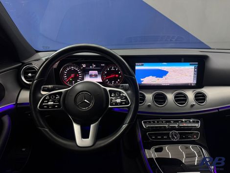 Mercedes E-250 CGI Avantgarde 2.0 TB 211cv Aut.