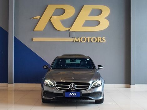 Mercedes E-250 CGI Avantgarde 2.0 TB 211cv Aut.