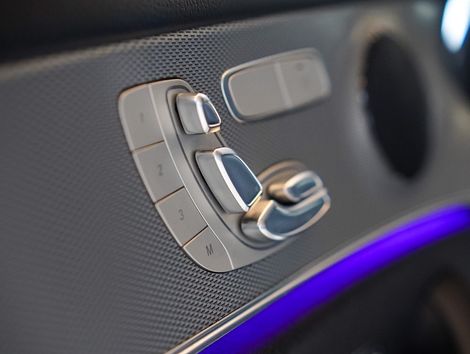 Mercedes E-250 CGI Avantgarde 2.0 TB 211cv Aut.