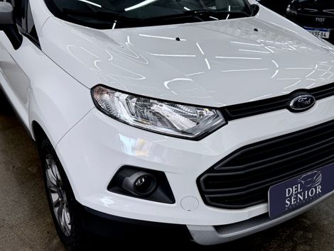 Ford EcoSport FREESTYLE 1.6 16V Flex 5p Aut.