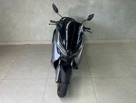 YAMAHA NMAX Connected 160 ABS
