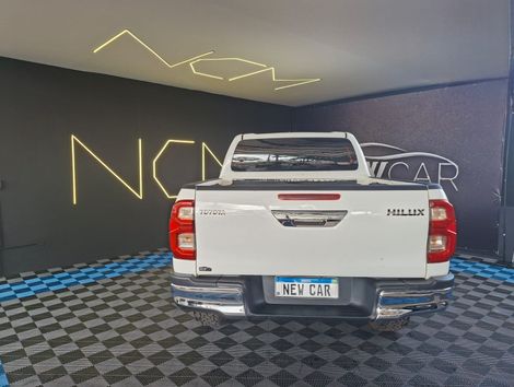 Toyota Hilux CD SR 4x4 2.8 TDI Diesel Aut.