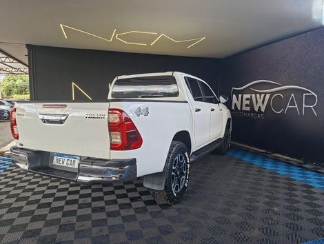 Toyota Hilux CD SR 4x4 2.8 TDI Diesel Aut.
