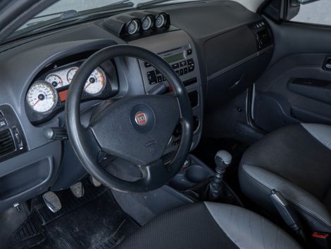 Fiat Strada Adventure 1.8/ 1.8 LOCKER Flex CE