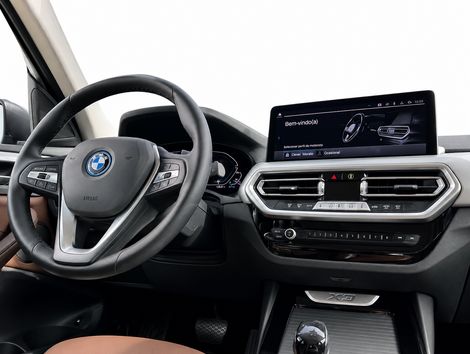 BMW X3 XDRIVE 30e X-Line Turbo Aut. (Híb.)