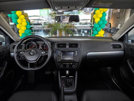 VolksWagen JETTA Comfortline 1.4 TSI 16V 4p Aut.
