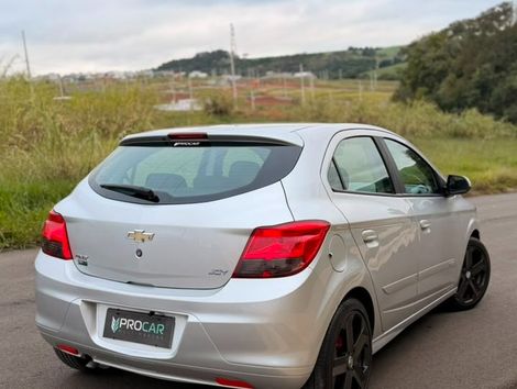 Chevrolet ONIX HATCH Joy 1.0 8V Flex 5p Mec.