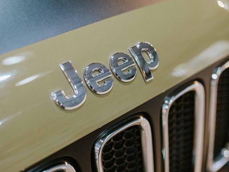 Jeep Renegade Longitude 1.8 4x2 Flex 16V Aut.