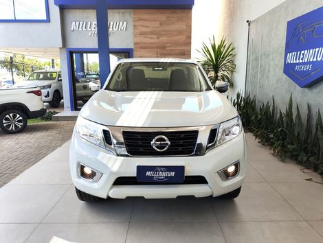 Nissan Frontier XE CD 4x4 2.3 Bi-TB Diesel Aut.