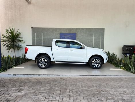 Nissan Frontier XE CD 4x4 2.3 Bi-TB Diesel Aut.
