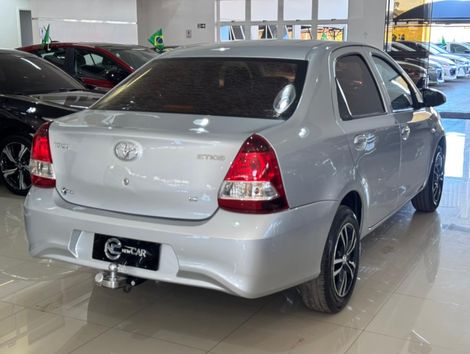 Toyota ETIOS X Sedan 1.5 Flex 16V 4p Aut.