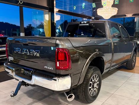 RAM 3500 LIMITED LONGHORN 6.7 TB CD Diesel