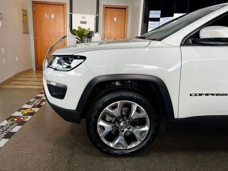 Jeep COMPASS LONGITUDE 2.0 4x4 Dies. 16V Aut.