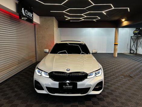 BMW 330i Sport 2.0 TB 16V 4p