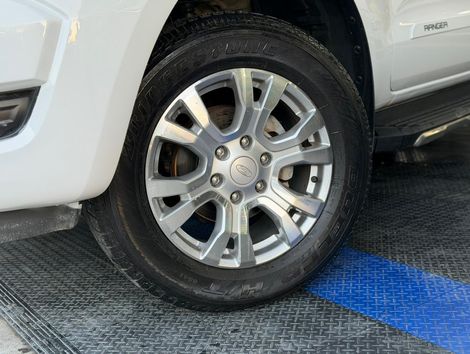 Ford Ranger XLT 3.2 20V 4x4 CD Diesel Aut.