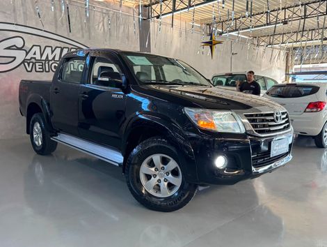 Toyota Hilux CD SRV 4x4 2.7 Flex 16V Aut.