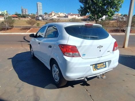 Chevrolet ONIX HATCH Joy 1.0 8V Flex 5p Mec.