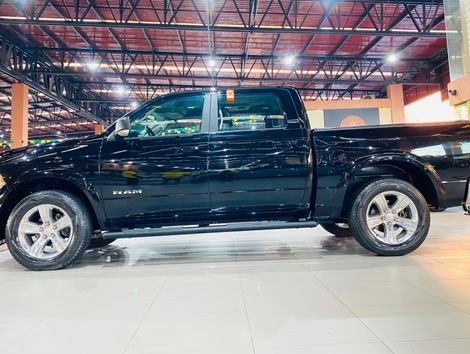 RAM CLASSIC LARAMIE 5.7 CD V8 4X4 Aut.
